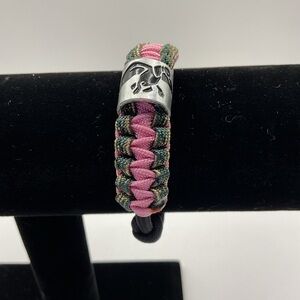 Duck Dynasty Commander Braided Pink Camo Survival Bracelet band